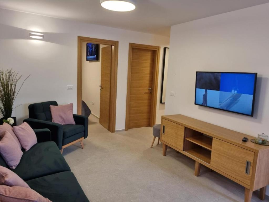 Cerin Apartman Rovinj