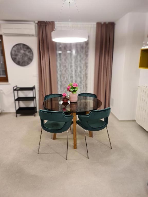 Cerin Apartman Rovinj